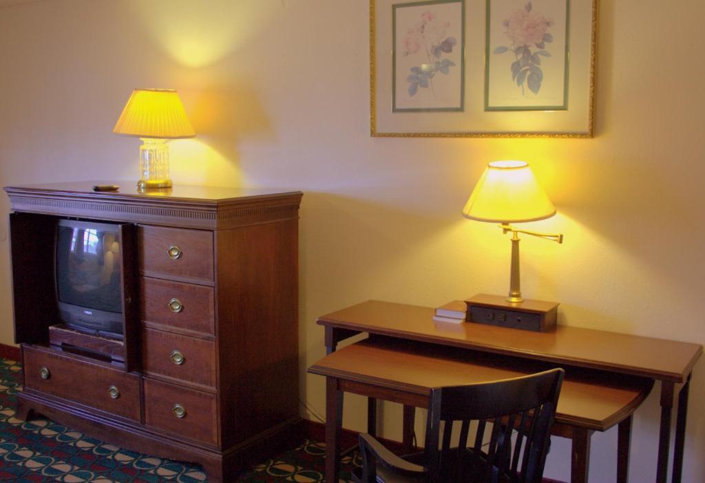 Somerville Inn And Suites Bilik gambar
